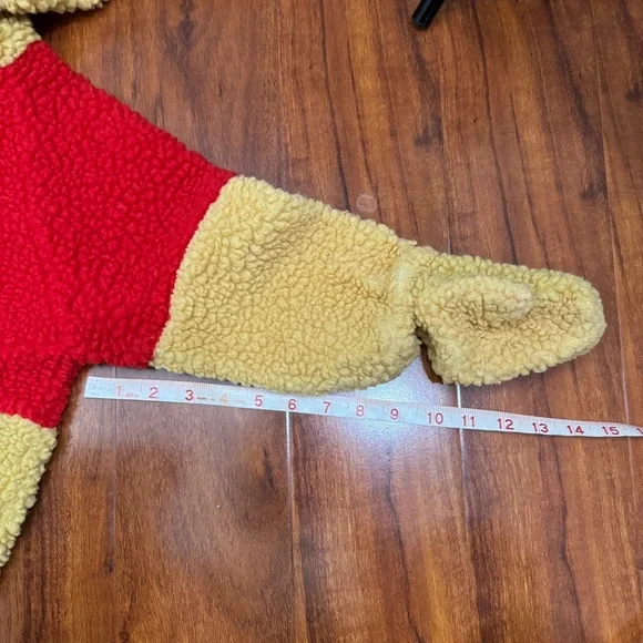 Winnie The Pooh Disneyland Sherpa Outfit Size Kids 2-4T - Picture 12 of 12